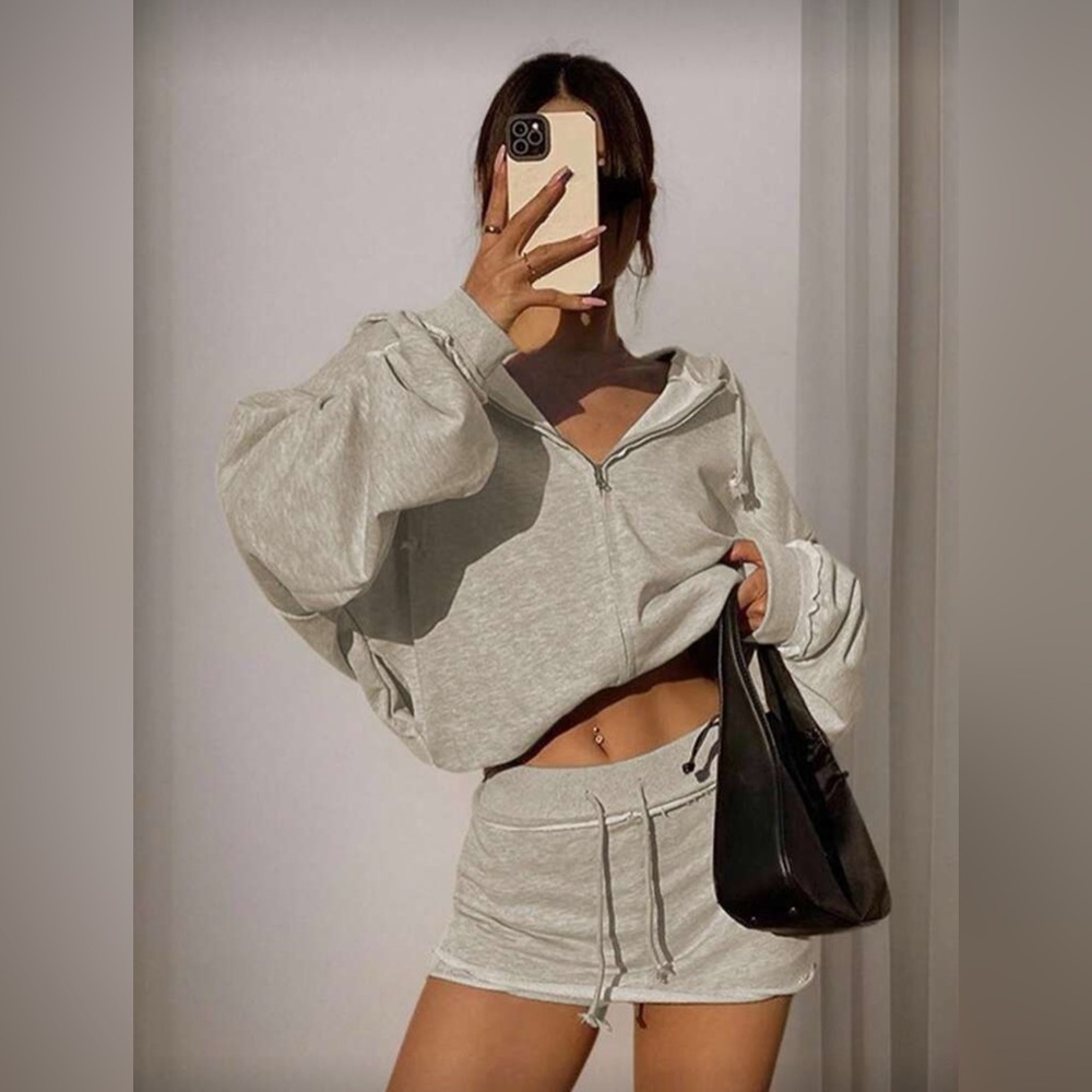 Shein 2pcs Long Sleeve Zipped Hoodie